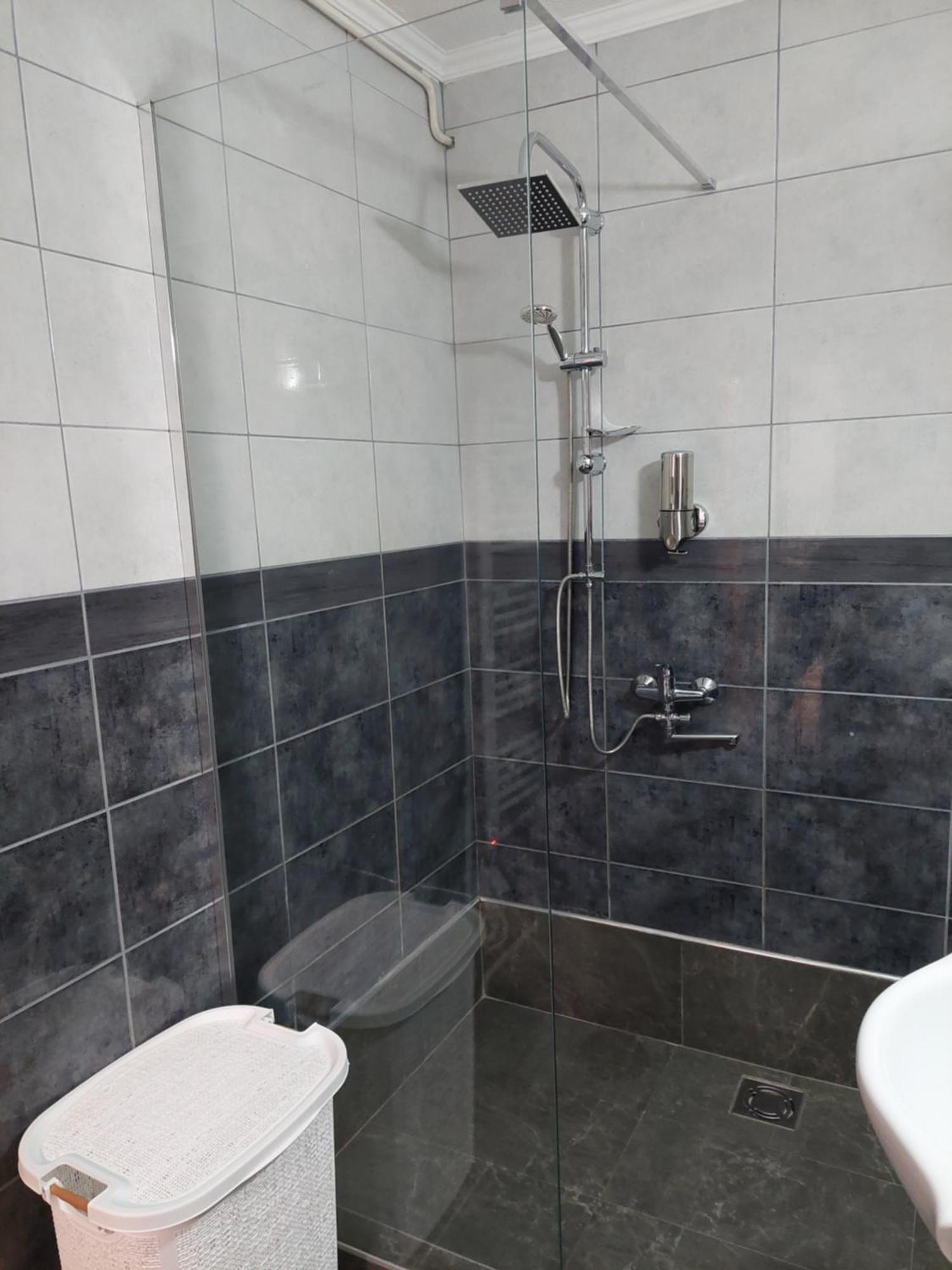 Apartman Star Lux Kula Exterior photo